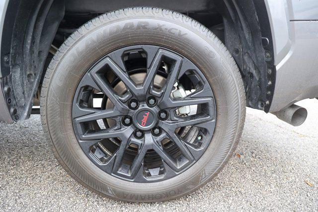 2024 Toyota TUNDRA 4X4 SR5