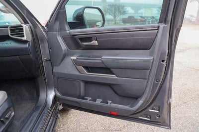 2024 Toyota TUNDRA 4X4 SR5