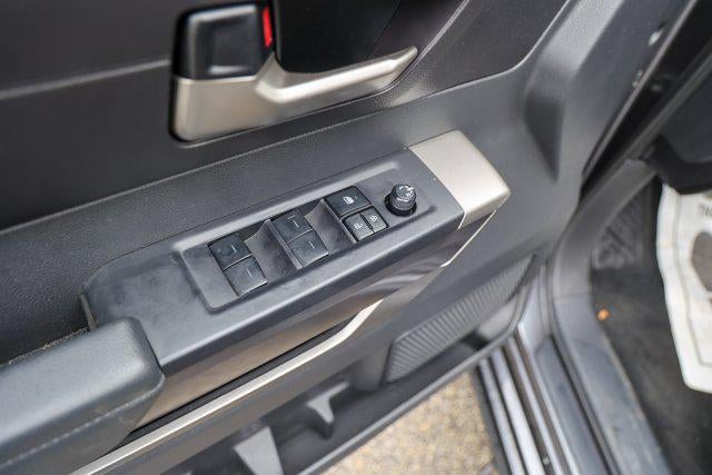 2024 Toyota TUNDRA 4X4 SR5