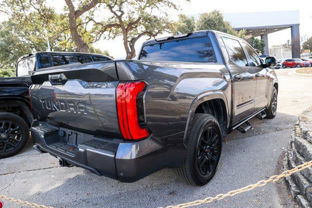 2024 Toyota TUNDRA 4X4 SR5