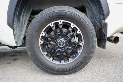 2023 Toyota TUNDRA 4X4 SR5