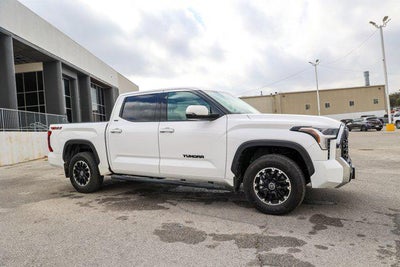 2023 Toyota TUNDRA 4X4 SR5