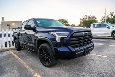 2023 Toyota Tundra 4WD SR5