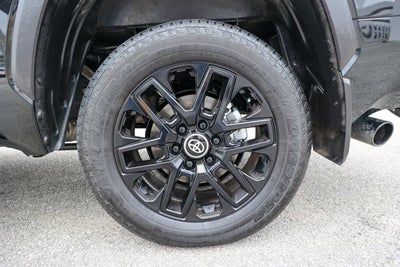 2026 Toyota TUNDRA 4X4 SR5