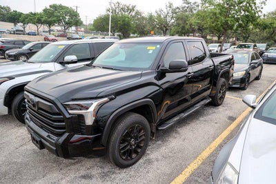 2026 Toyota TUNDRA 4X4 SR5