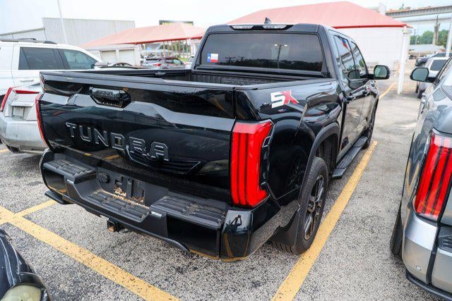 2026 Toyota TUNDRA 4X4 SR5