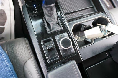 2023 Toyota TUNDRA 4X4 SR5