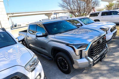 2023 Toyota TUNDRA 4X4 SR5