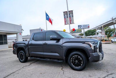 2023 Toyota TUNDRA 4X4 SR5