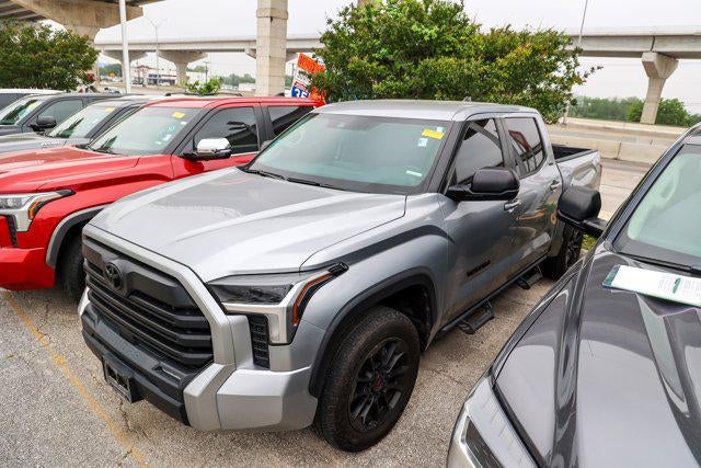 2024 Toyota TUNDRA 4X4 SR5