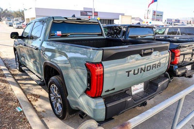 2025 Toyota TUNDRA 4X4 SR5