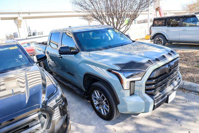 2025 Toyota TUNDRA 4X4 SR5