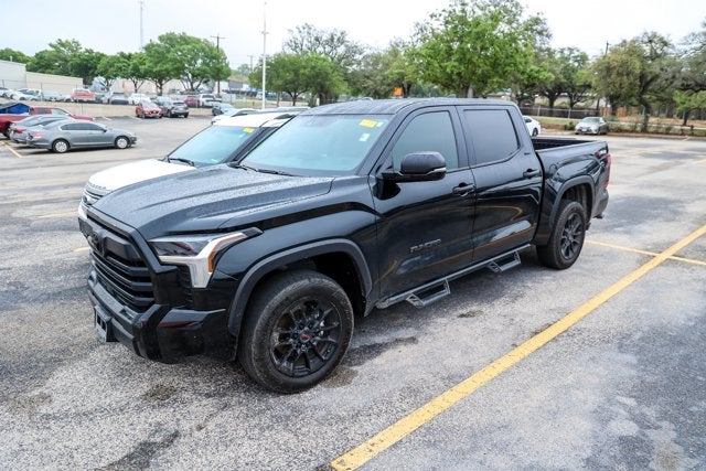 2023 Toyota Tundra 4WD SR5