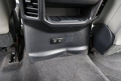 2024 Toyota TUNDRA 4X4 SR5