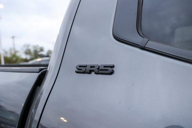 2024 Toyota TUNDRA 4X4 SR5