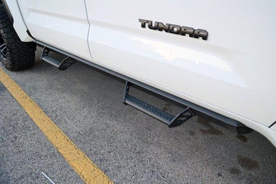 2024 Toyota TUNDRA 4X4 SR5