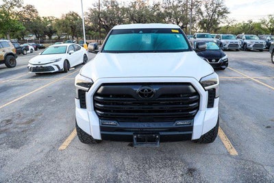 2024 Toyota TUNDRA 4X4 SR5