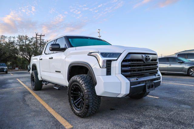 2024 Toyota TUNDRA 4X4 SR5