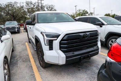 2025 Toyota Tundra 4WD SR5