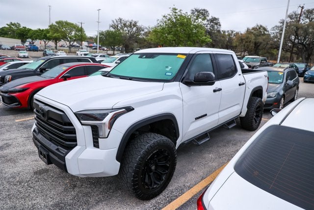 2023 Toyota TUNDRA 4X4 SR5