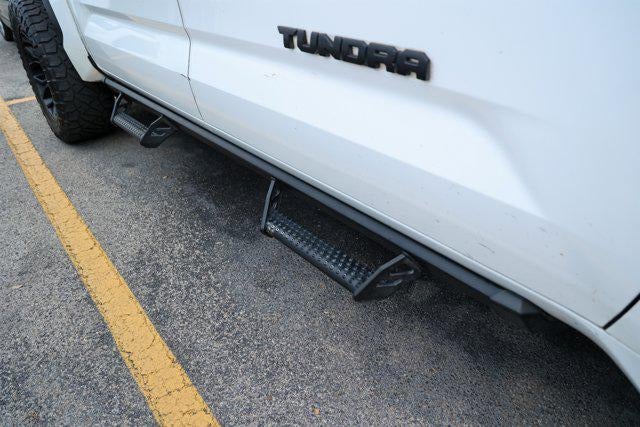 2023 Toyota TUNDRA 4X4 SR5