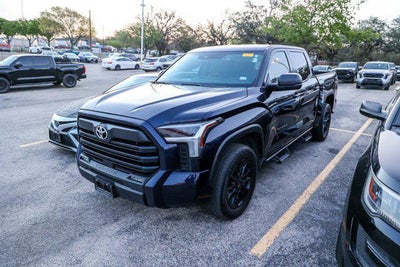 2023 Toyota TUNDRA 4X4 SR5