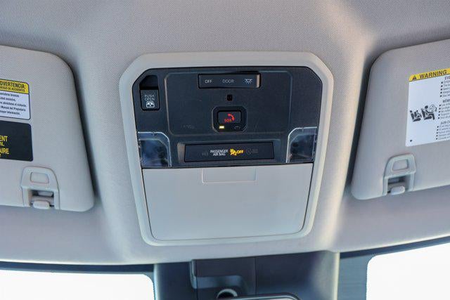 2023 Toyota TUNDRA 4X4 SR5