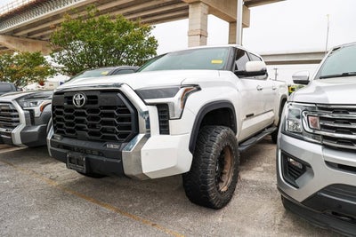 2024 Toyota Tundra 4WD SR5