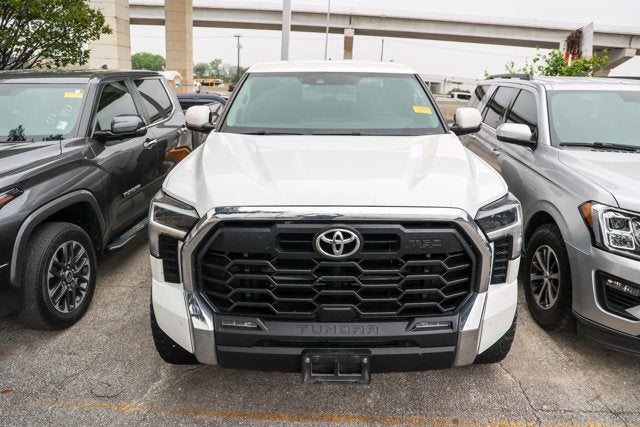 2024 Toyota Tundra 4WD SR5