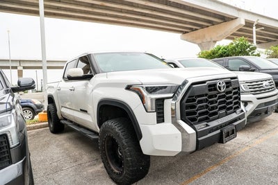 2024 Toyota Tundra 4WD SR5