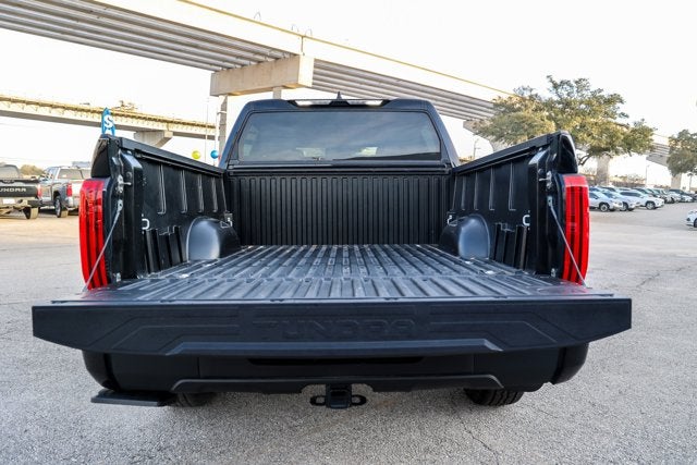 2024 Toyota TUNDRA 4X4 SR5
