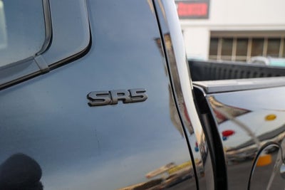 2024 Toyota TUNDRA 4X4 SR5