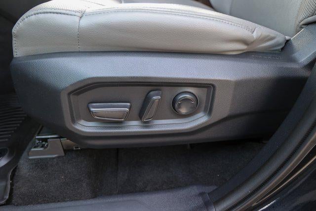 2024 Toyota TUNDRA 4X4 SR5