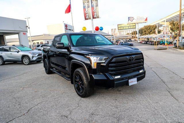 2024 Toyota TUNDRA 4X4 SR5