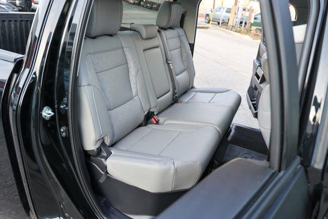 2024 Toyota TUNDRA 4X4 SR5