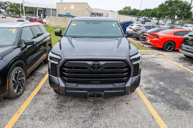 2025 Toyota Tundra 4WD SR5