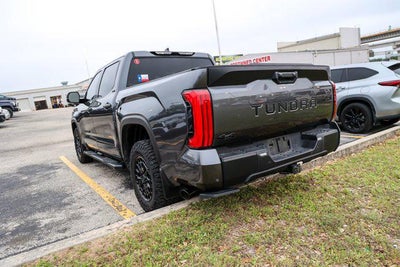 2025 Toyota TUNDRA 4X4 SR5