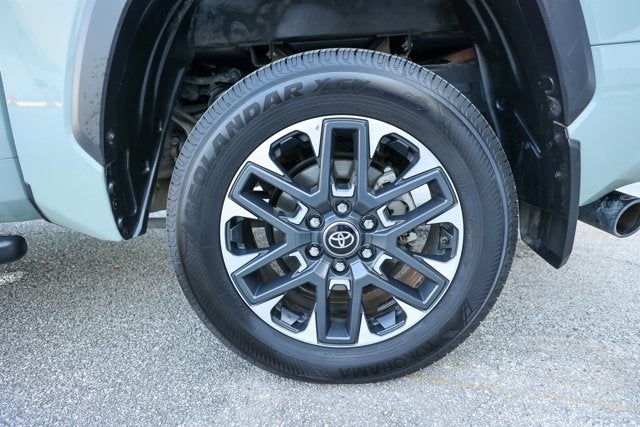 2025 Toyota TUNDRA 4X4 SR5