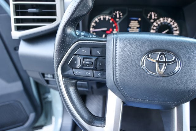 2025 Toyota TUNDRA 4X4 SR5