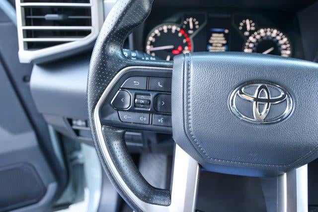 2025 Toyota TUNDRA 4X4 SR5