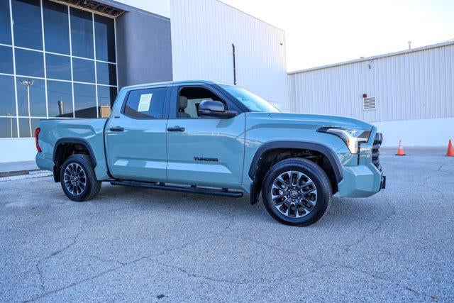 2025 Toyota TUNDRA 4X4 SR5
