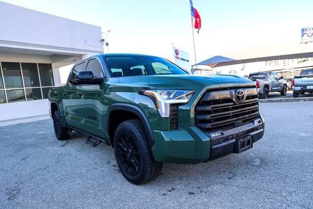 2023 Toyota TUNDRA 4X4 SR5