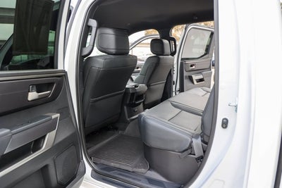 2025 Toyota TUNDRA 4X4 SR5