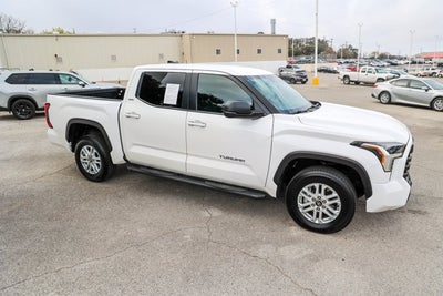 2025 Toyota TUNDRA 4X4 SR5
