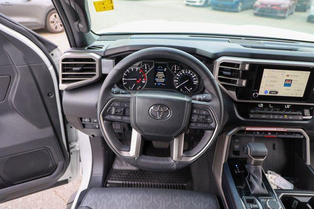 2025 Toyota TUNDRA 4X4 SR5