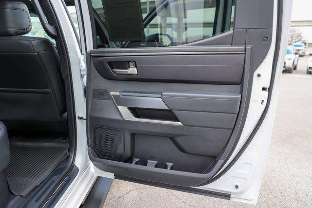 2025 Toyota TUNDRA 4X4 SR5