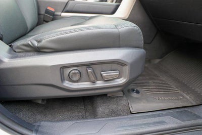 2025 Toyota TUNDRA 4X4 SR5