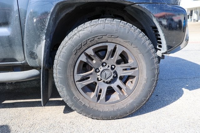 2015 Toyota Tacoma 4WD Double Cab V6 MT (Natl)