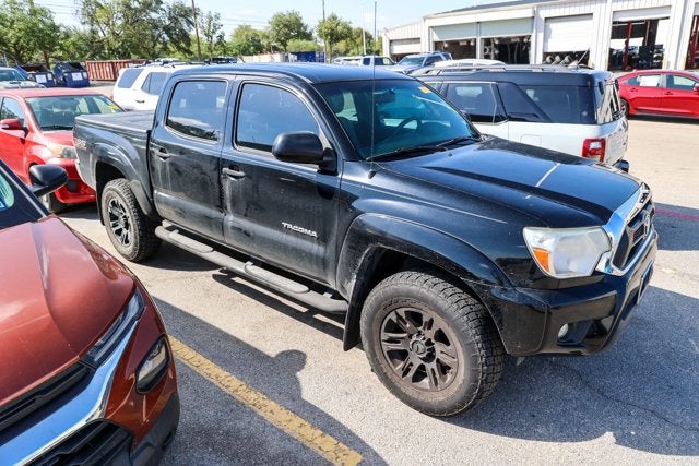 2015 Toyota Tacoma 4WD Double Cab V6 MT (Natl)