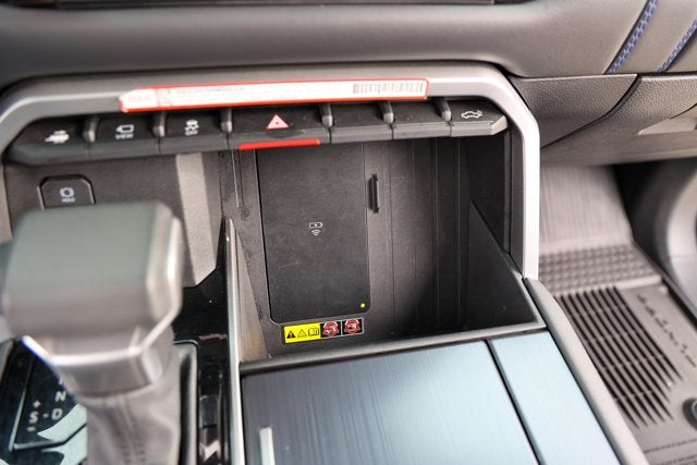 2025 Toyota TUNDRA 4X4 Platinum